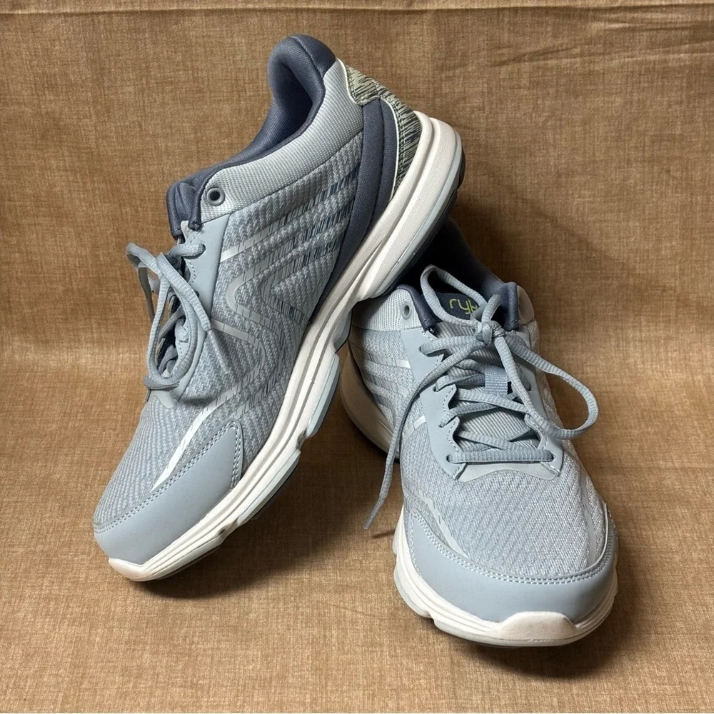 Ryka Devotion Plus 5 Walking light Blue  Sneaker Size 6.5